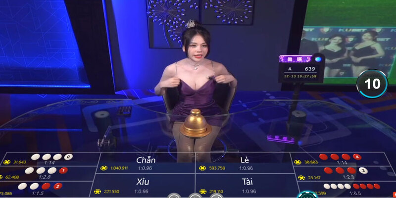 Phiên bản xóc đĩa live đình đám hàng đầu 